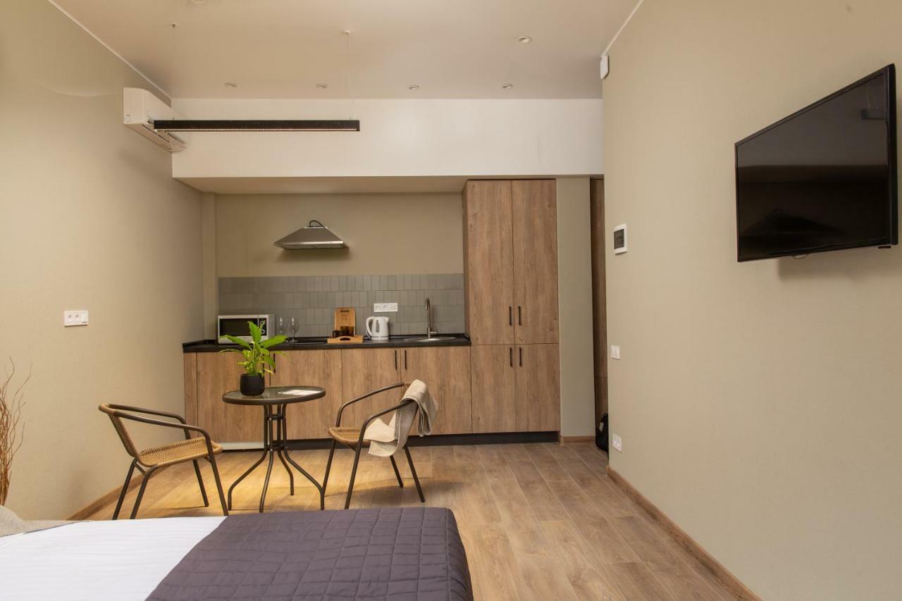Poet Apartments オデッサ エクステリア 写真