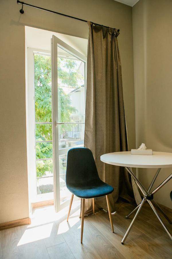 Poet Apartments オデッサ エクステリア 写真